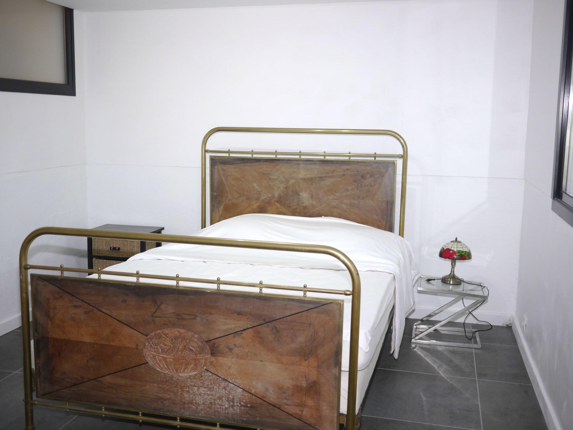 Sweet Dream Quiet Host Provence — 4-Star Luxury Hotel in La Seyne-Sur-Mer, France