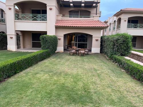 La vista topaz in Ain Sokhna, Egypt