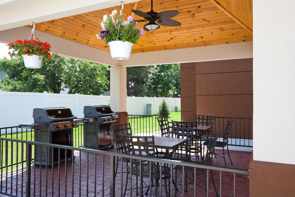 Candlewood Suites Longmont Boulder Area by IHG - photo 30