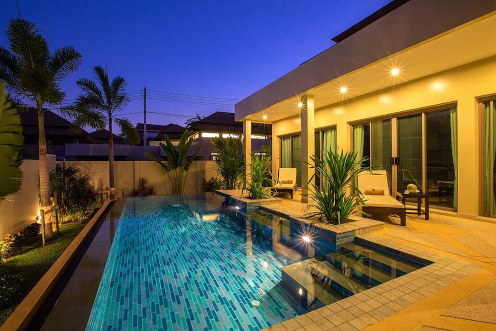 Shanti Estate by Tropiclook — 4-Star Luxury Hotel in Phuket, Thailand