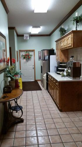 Hearthstone Inn - photo 10