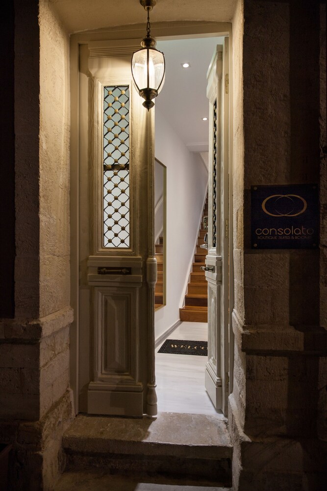 Consolato Boutique — Chania — photo 5