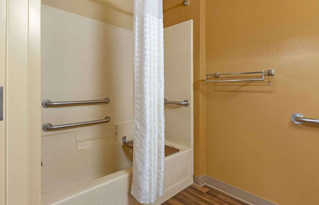 Extended Stay America Suites Madison Junction Court - photo 31