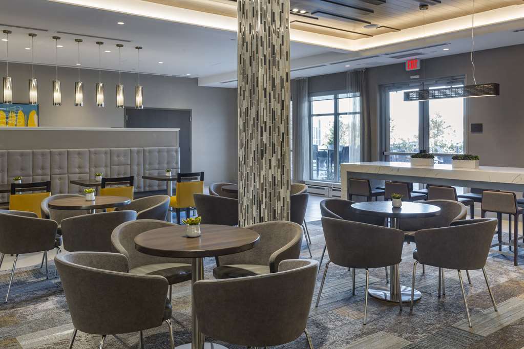 Cambria Hotel Manchester South Windsor - photo 47