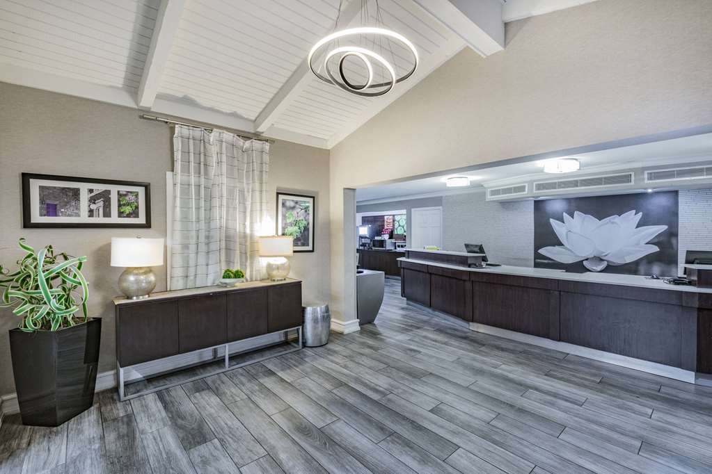 La Quinta Inn by Wyndham Laredo I 35 - photo 10