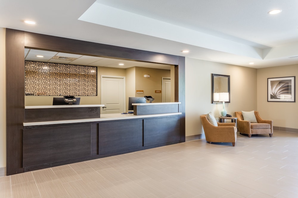 Candlewood Suites Davenport by IHG - photo 28