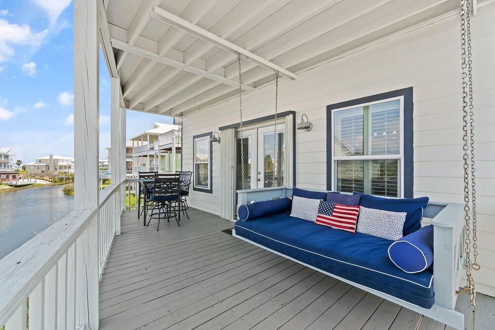 Red White and Beach - photo 121
