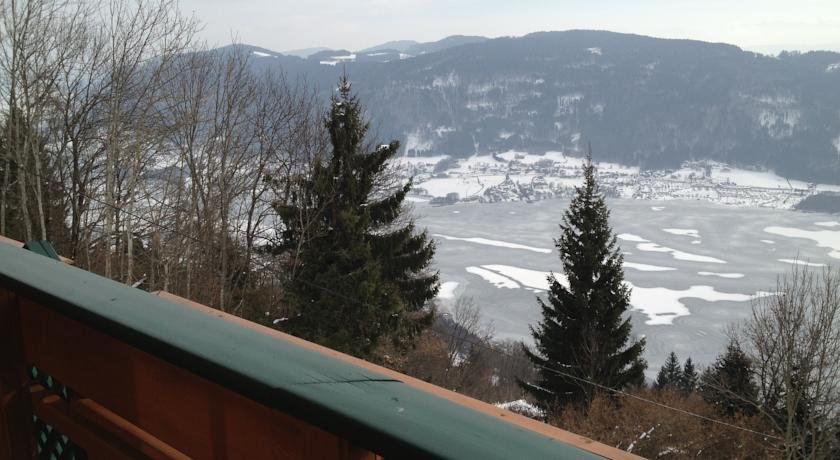 Almchalet Orter - carbon neutral hotel in Unknown City