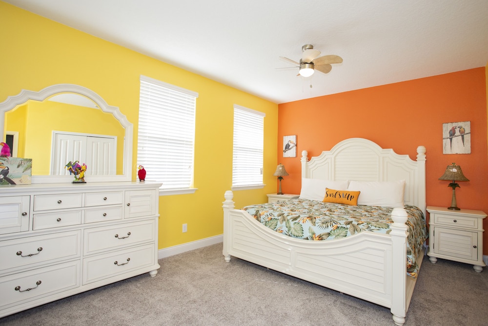 Marvelous 4 Bedroom w Pool @ Festival Resort 197 - photo 10