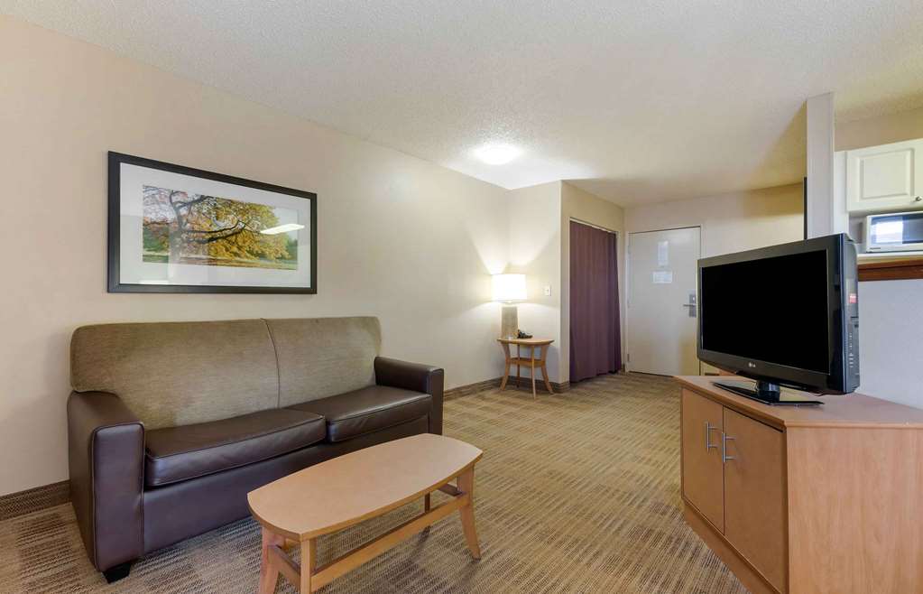 Extended Stay America Suites Fort Worth Southwest - photo 23