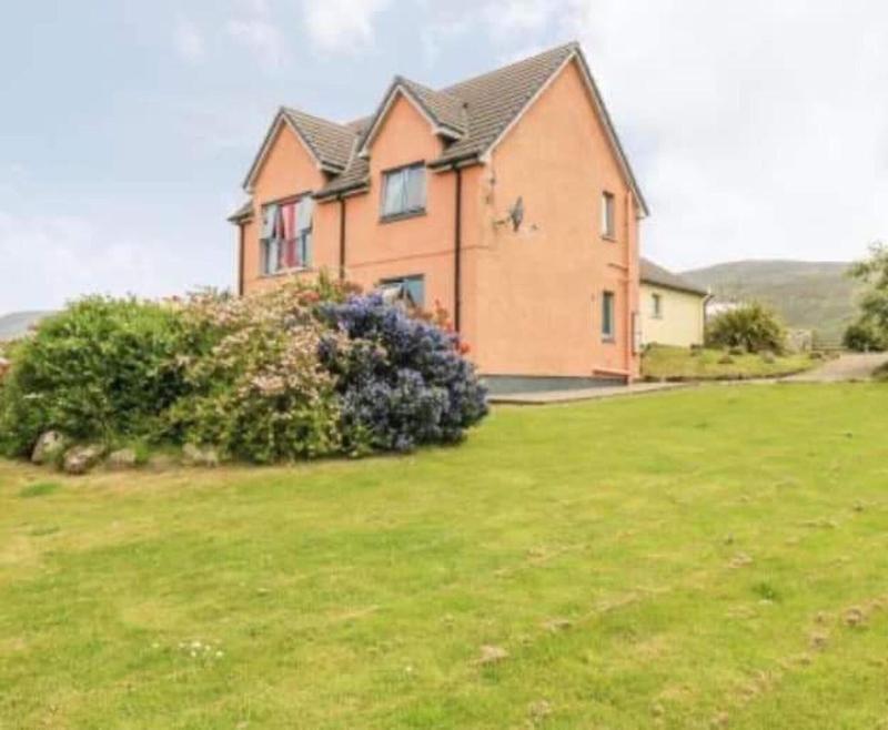 Princes Point Villa Ground Floor O — 4-Star Luxury Hotel in Portree, United Kingdom