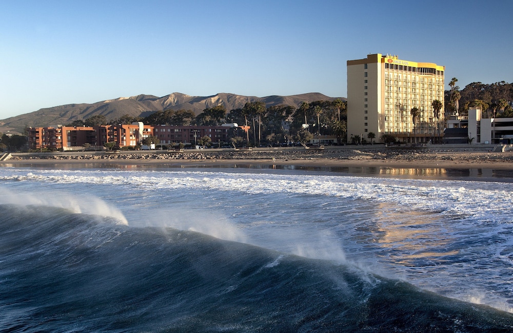 Crowne Plaza Ventura Beach an IHG Hotel - featured photo