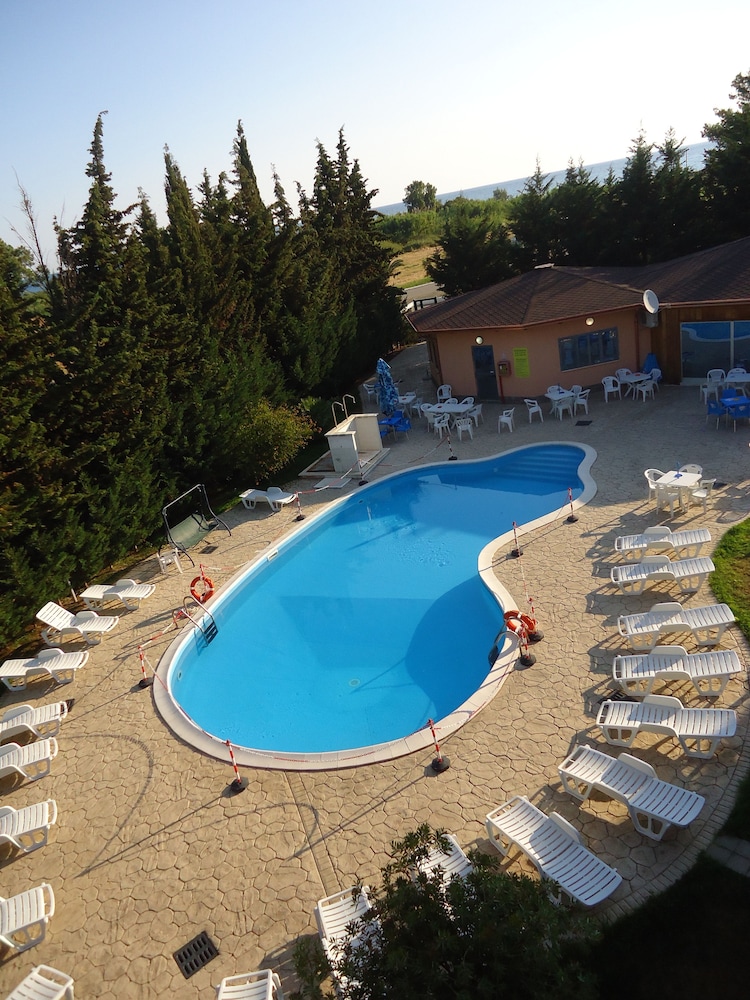 Appartamenti La Marina — 4-Star Luxury Hotel in Mandatoriccio, Italy