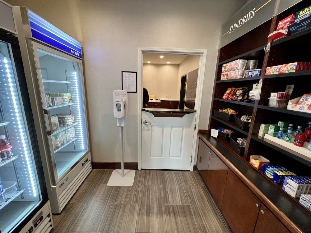 Staybridge Suites Detroit Novi by IHG - photo 35