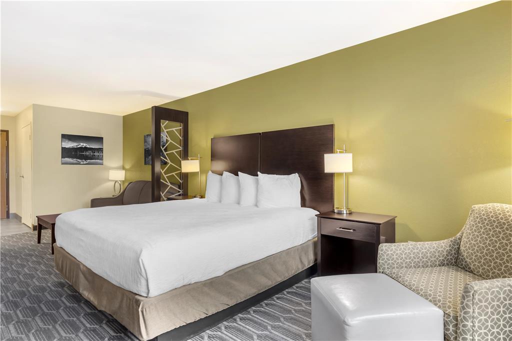 Best Western Plus Wenatchee Downtown Hotel - photo 17