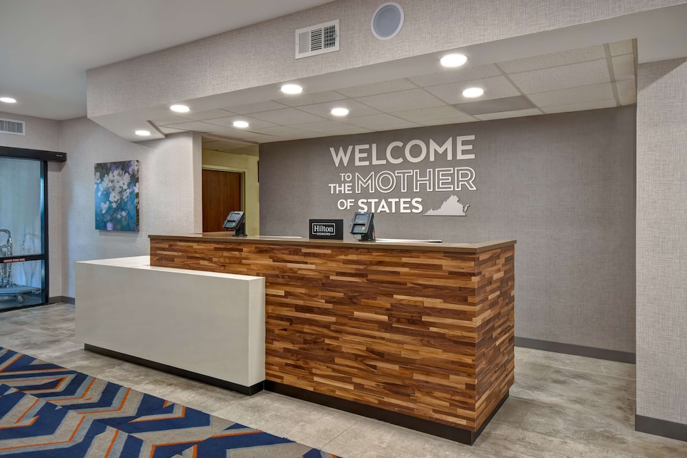 Hampton Inn Potomac Mills Woodbridge - photo 5