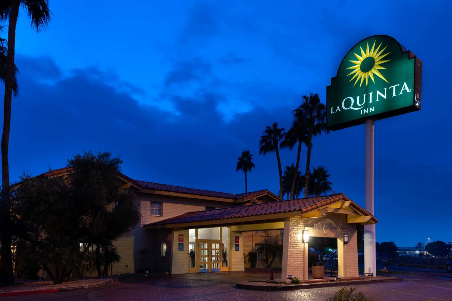 Motel6 Phoenix AZ Midtown - featured photo
