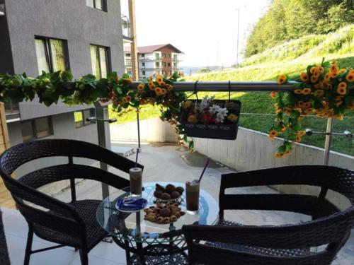 Crystal Wood Apartment 213