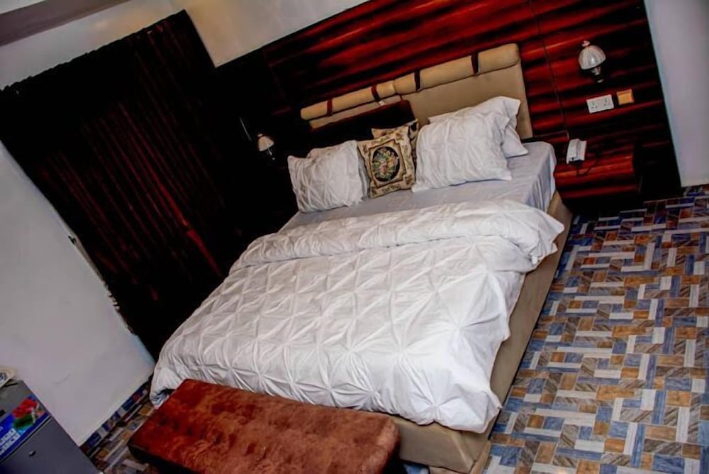 Kay’s Place luxury Apartment and hotels — Osogbo — photo 4