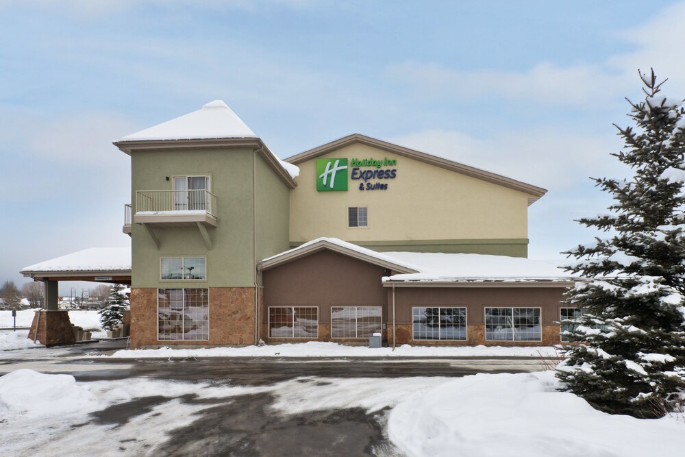 Holiday Inn Express & Suites Fraser Winter Park Area by IHG - photo 44