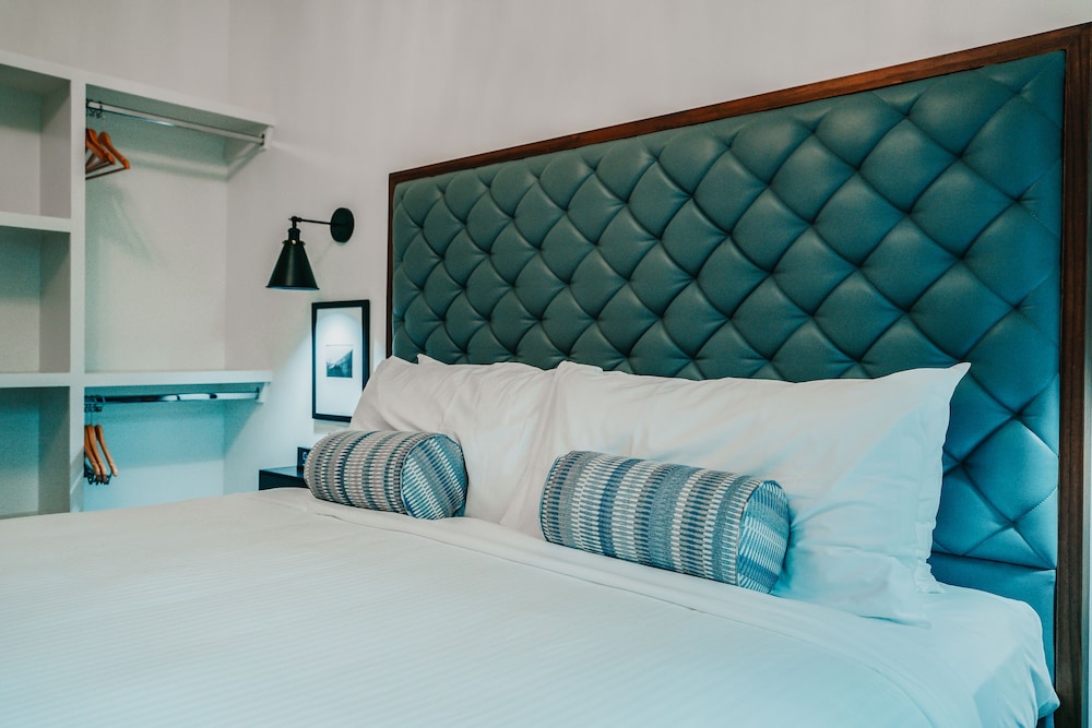 Colton House Hotel - photo 13