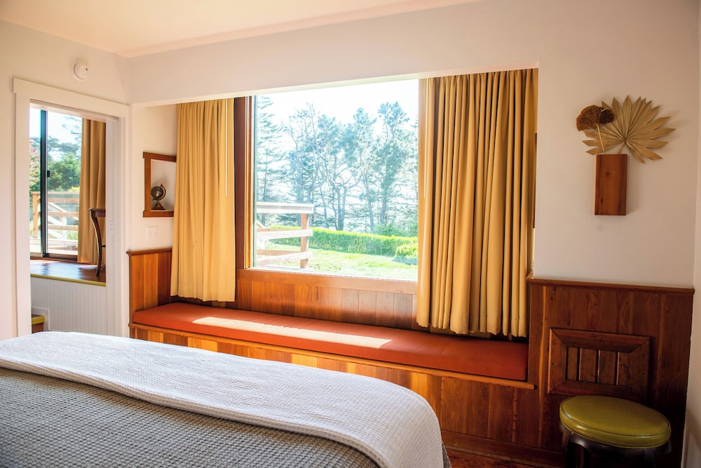 Inn at Buckhorn Cove - photo 14
