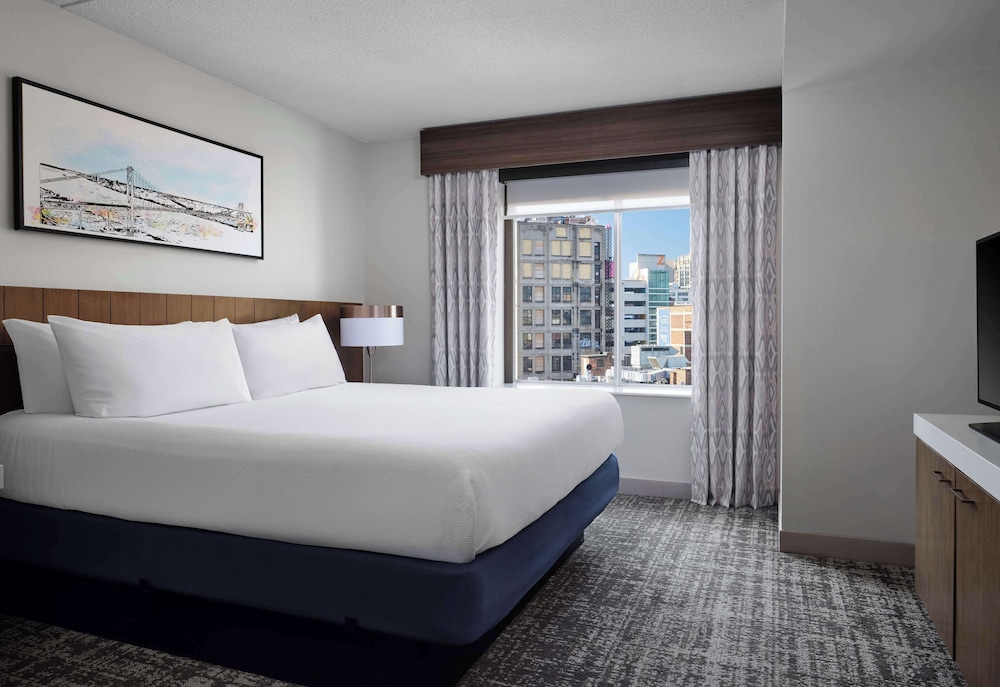 Hilton Garden Inn Detroit Downtown - photo 11
