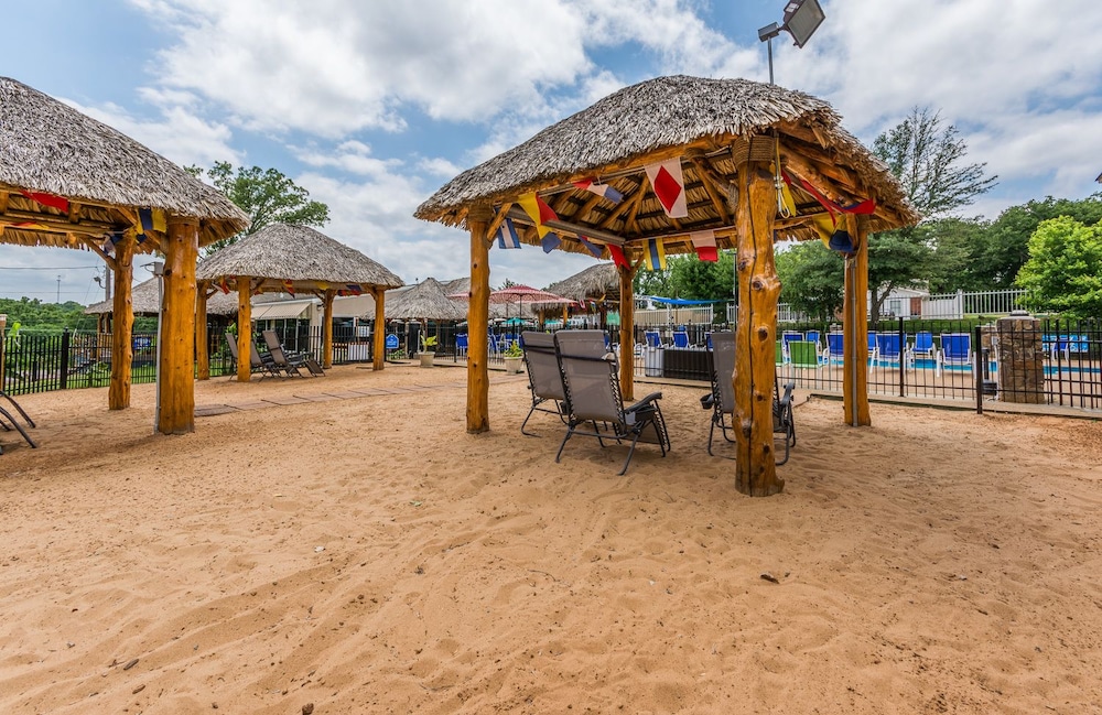 Lake Texoma Lodge and Resort - photo 99