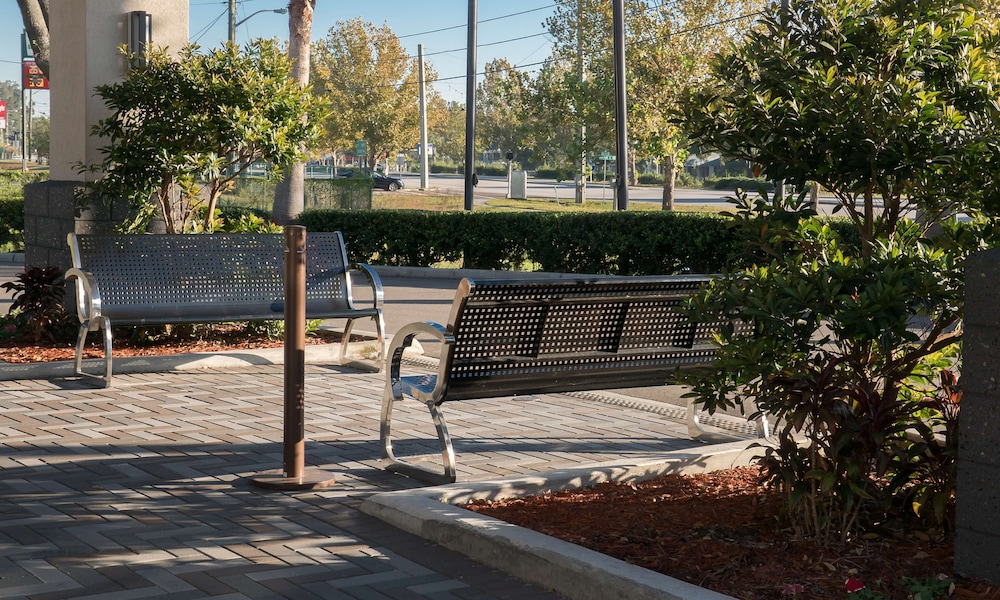 Hampton Inn Lakeland - photo 48