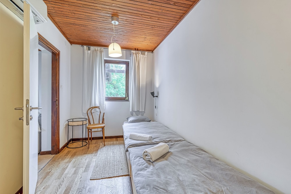 Lovely House Near Zagreb With Terrace — Ivanic-Grad — photo 2