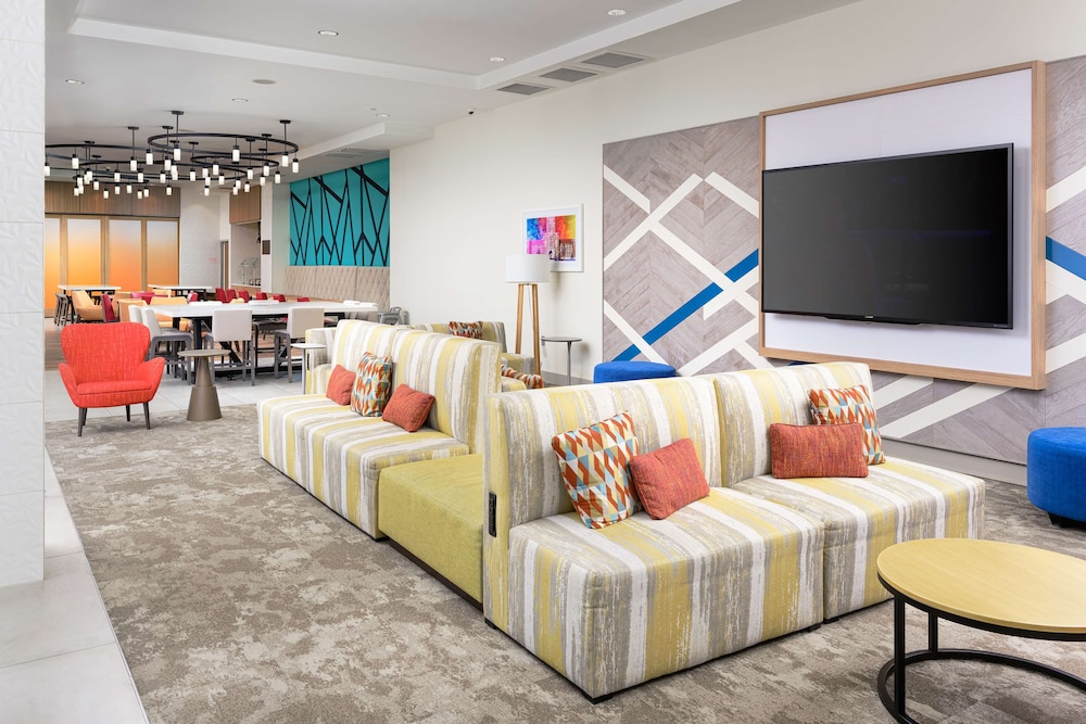Hilton Garden Inn Knoxville Papermill Drive - photo 4