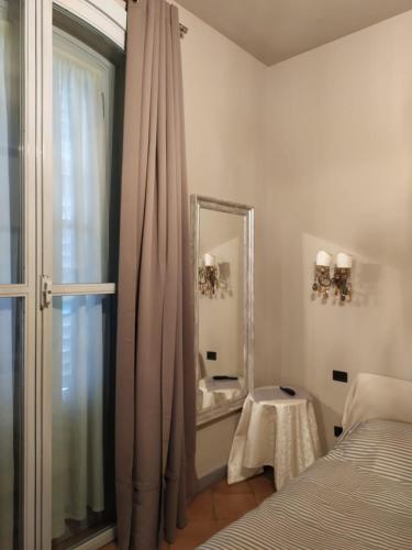 Camera Navigli con bagno privato - last minute hotel in Milan