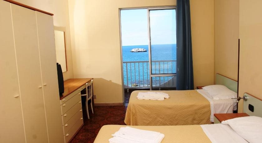 Club Il Gattopardo Sea Palace in Brolo, Italy