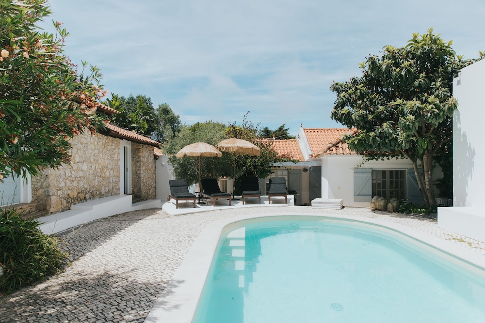 Senhora do Cabo Meco — 4-Star Luxury Hotel in Sesimbra, Portugal