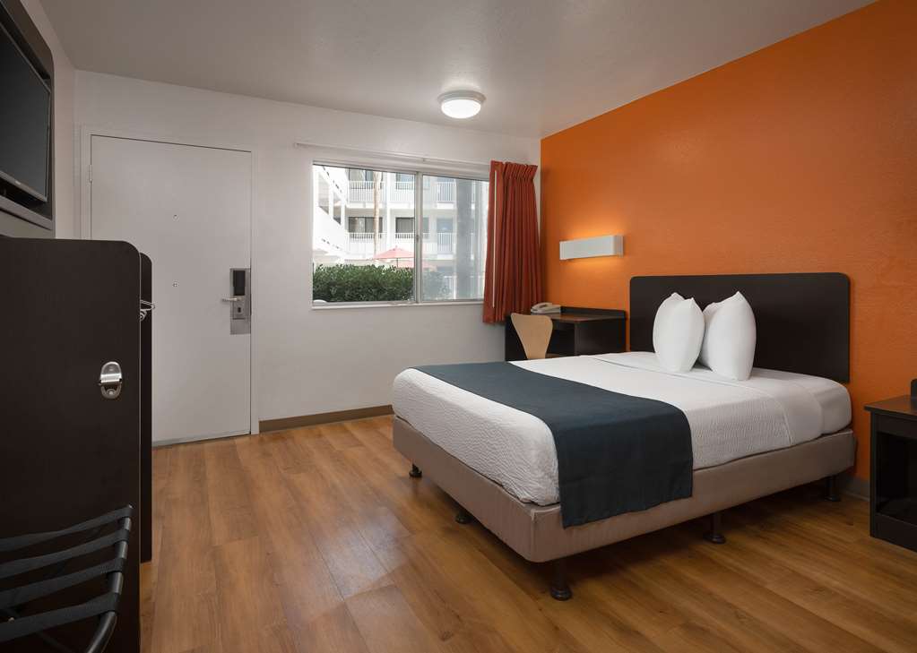 Motel 6 Carpinteria CA Santa Barbara North - photo 14