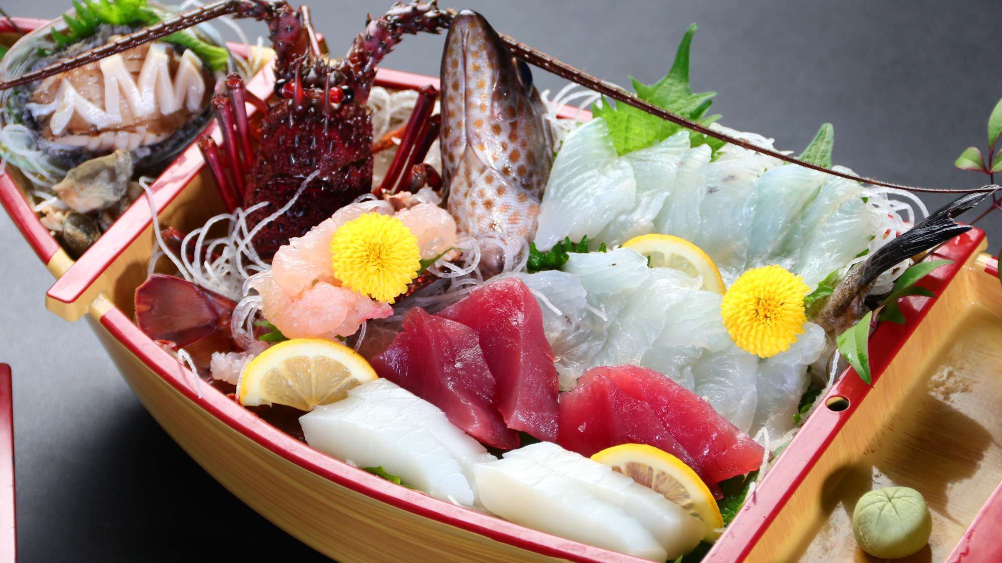 Nankishirahama Onsen Ryori No Yado Sakinoya in Shirahamacho-Usazakiminami, Japan