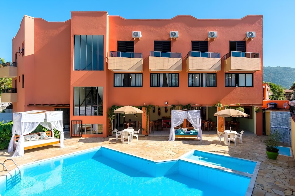 Hotel Ponta das Toninhas - carbon neutral hotel in Ubatuba