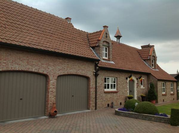 B&B Decoster — 4-Star Luxury Hotel in Zuienkerke, Belgium