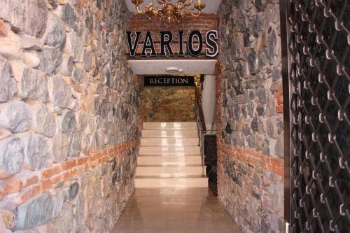 Hotel Varios