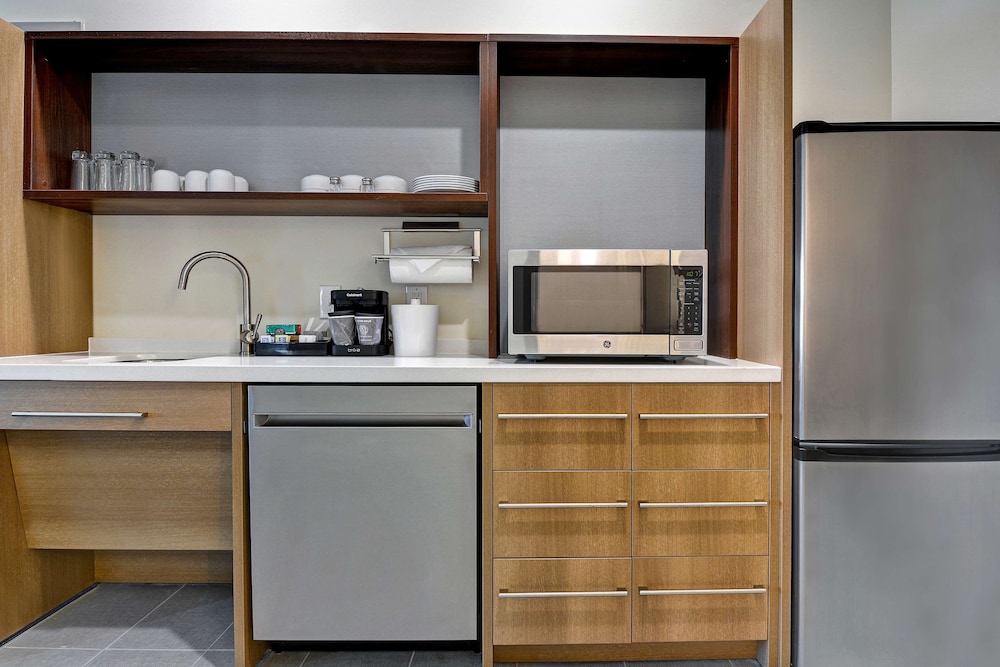 Home2 Suites by Hilton Savannah Midtown GA - photo 20