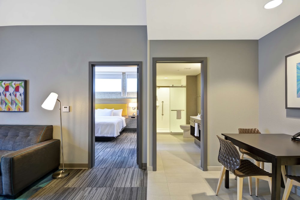 Home2 Suites by Hilton Queensbury Lake George - photo 12