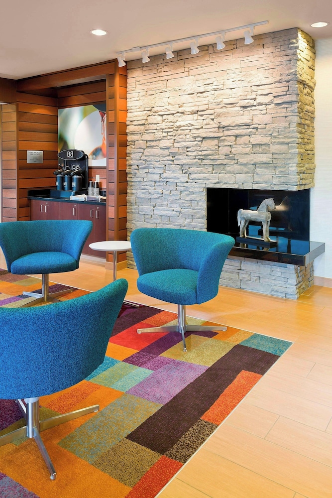 Fairfield Inn & Suites Kansas City Lee's Summit - photo 4