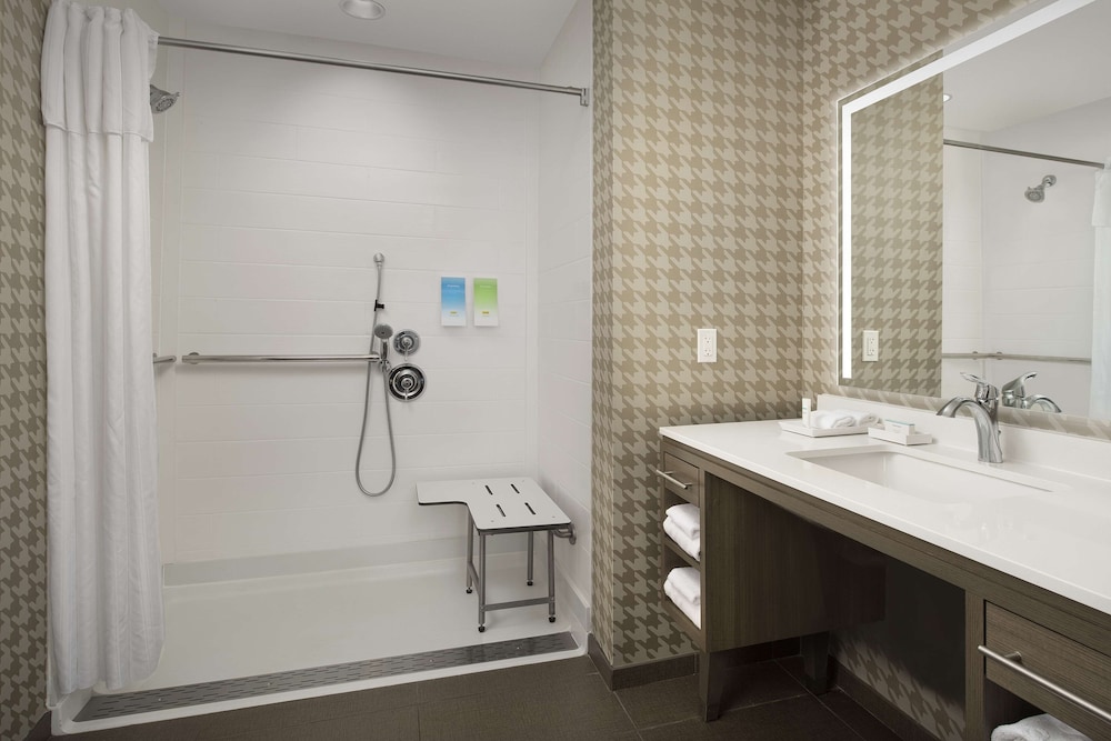 Home2 Suites by Hilton Clovis Fresno Airport - photo 29