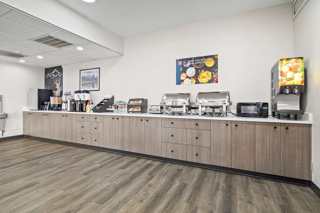 Red Lion Inn & Suites Deschutes River Bend - photo 34