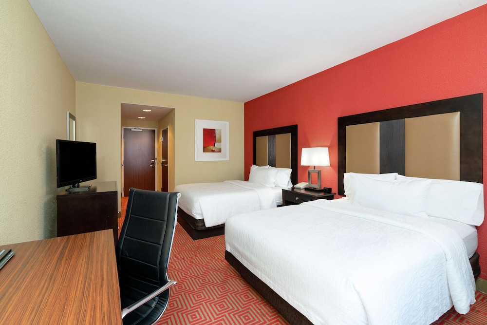 Hilton Garden Inn Dalton - photo 9