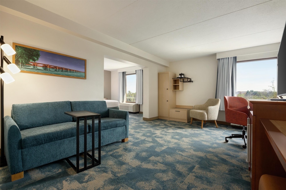 Hampton Inn Lancaster - photo 26
