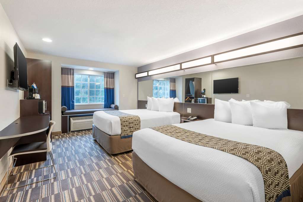 Microtel Inn & Suites by Wyndham Brooksville - photo 27