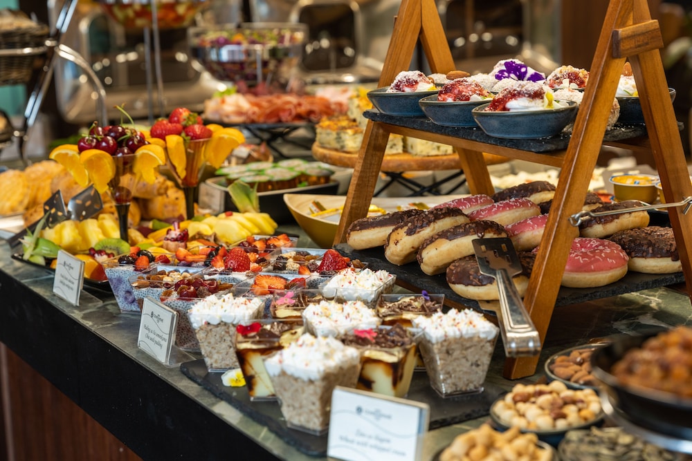 מזון ומשקאות