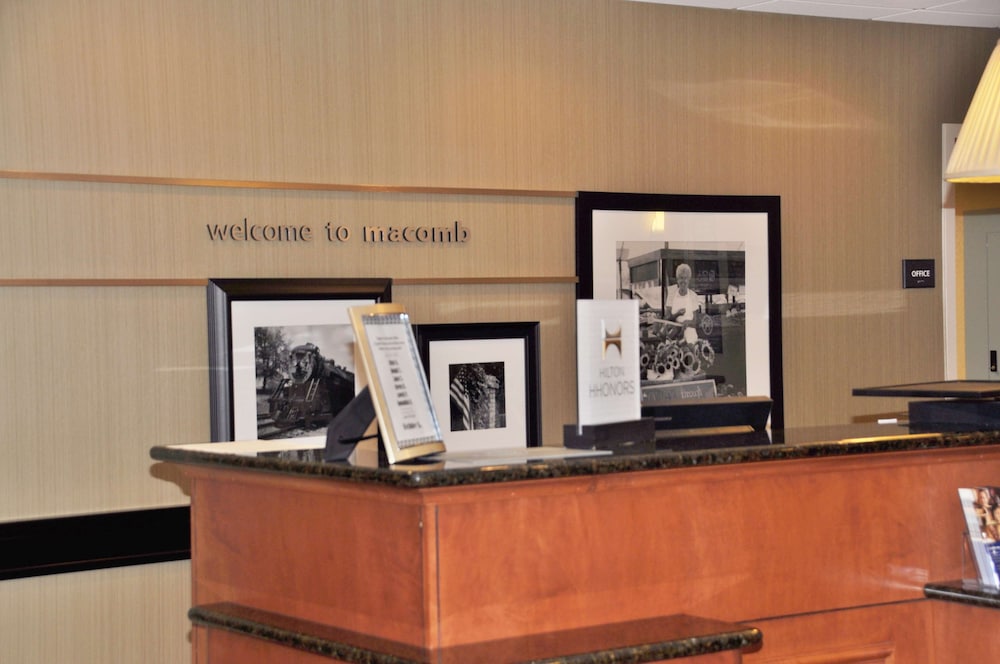 Hampton Inn Macomb - photo 3