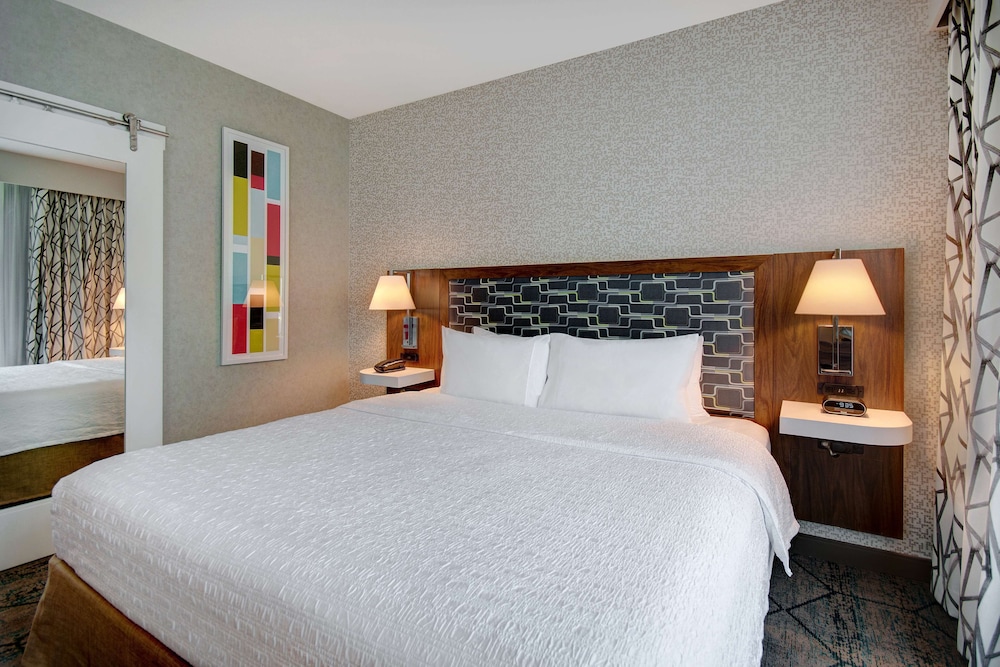 Hampton Inn & Suites Sunnyvale Silicon Valley - photo 8